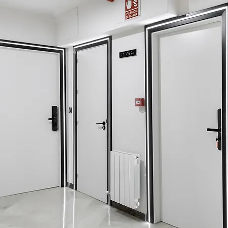 Aptos Alejandra By Maxi Отель 3*